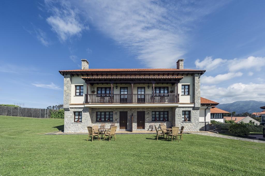 Apartamentos Rurales Antanielles Рібадеселья Екстер'єр фото